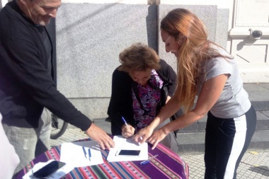 Juntan firmas para evitar un nuevo aumento de tarifas
