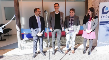 Petrecca y Lorenzino inauguraron nuevas oficinas de la OMIC y delegación de la Defensoría del Pueblo