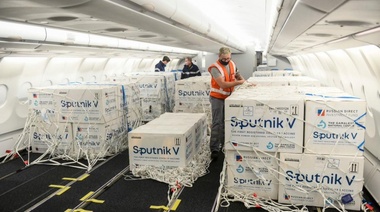 Llegó cargamento de Sputnik V para producir más de 750 mil vacunas