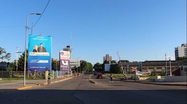 Nadie escucha a comerciantes y vecinos del viaducto en Avda. Rivadavia