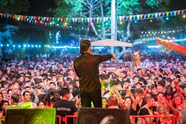 12 mil personas dijeron presente en la primera noche de los carnavales toldenses históricos