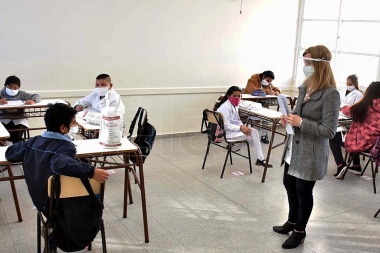 Otro distrito de JxC pide a Kicillof por la esencialidad de la educación