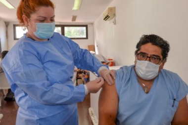 Vacunación en la provincia: crecen los inscriptos y ya son más de 1.700.000