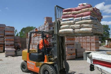 La construcción y la producción de autos, claves para el repunte en junio