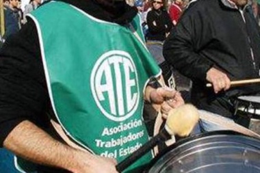 Jornada de lucha: ATE reclama por despidos y reapertura paritaria