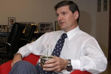 Desde su casa, Fernández dijo que fue víctima de una "encarnizada persecución política"