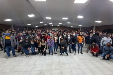 Con legisladores y concejales de la cuarta el Ateneo "Néstor Kirchner" se reunió en Junín