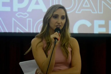 Julia Strada disertará sobre economía en el Ateneo “Néstor Kirchner” de Lincoln