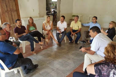 Concejales de Cambiemos en recorrida barrial por Villa del Parque