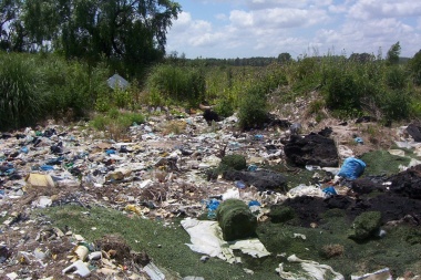 74 distritos del interior bonaerense cuentan con basurales a cielo abierto