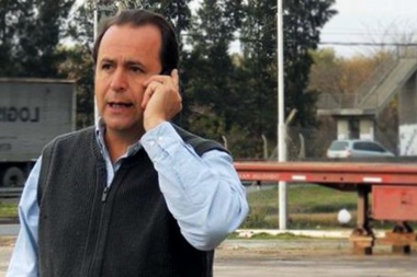 El Secretario de Agricultura envió mal un whatsApp y se armó un revuelo