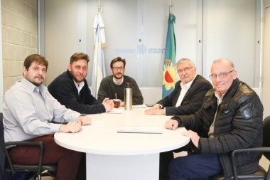 Simone recibió a Gatica por las 116 viviendas que provincia construye en Bragado