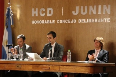 Por el paro de municipales, postergan apertura de sesiones del Concejo
