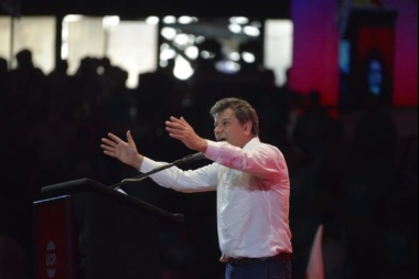 Nueva devolución "amarilla" a Manes: "es un marginal, incluso en la UCR"