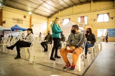 El Gobierno bonaerense envió casi 250.000 turnos para completar esquemas de vacunación