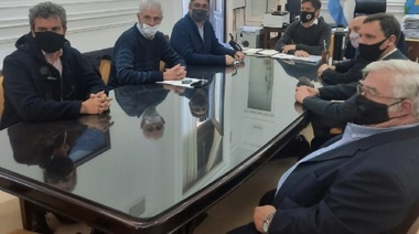 Con presencia de dirigentes de la cuarta Carbap se reunió con Kicillof