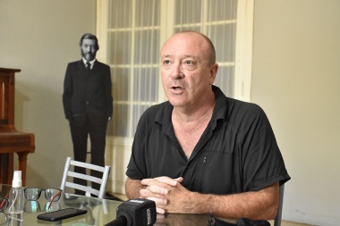 Secretario de Cultura respondió a la oposición y "dobló la apuesta" a concejal camporista