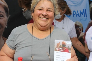 Vacunaron a jubiladas y jubilados en la colonia PAMI de Junín