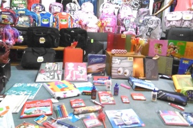 Relanzan en febrero "armá tu mochila" con precios acordados