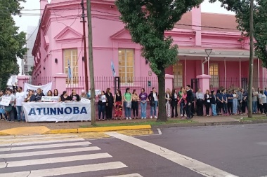 "Universidad Abierta", lema de una vigilia organizada por ADUNOBA