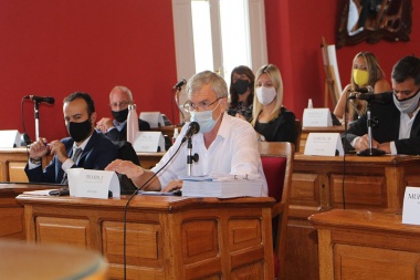 Concejales de Juntos se suman al repudio contra Alberto Fernández