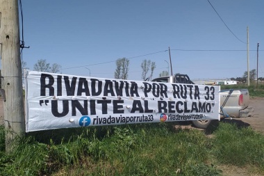 Vecinos autoconvocados se reunieron para reclamar por la ruta 33