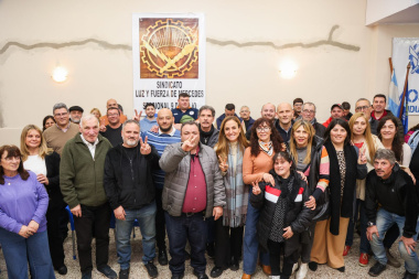 Tolosa Paz cuestionó "el vaciamiento de Milei" y destacó el rol de la Provincia