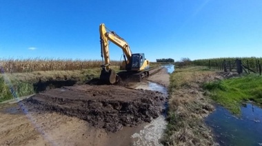 Otro distrito de la cuarta en alerta por el avance del agua