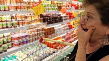 Canastas que miden pobreza e indigencia subieron un 4% en noviembre