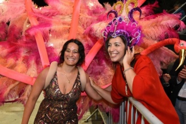 Vidal participó de los carnavales de Lincoln junto a Esteban Bullrich