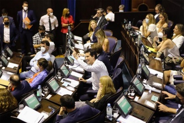 Juntos avisó que no acompañará un juicio político contra Conte Grand
