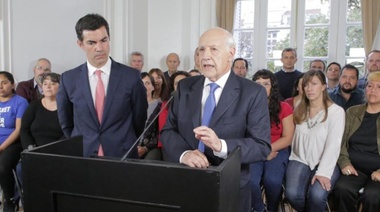 Con críticas a Macri y Alberto, Lavagna presentó un plan de Emergencia Alimentaria