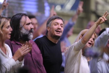 Baradel se mostró en el Congreso del PJ en medio conflicto salarial con Vidal