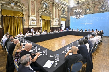 Kicillof: "Resulta que la casta eran los artistas, los jubilados, los trabajadores y las pymes"