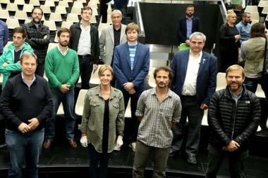 Intendentes de TODOS gestionan compras de alimentos al Mercado Central