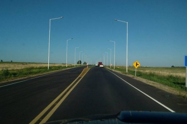 Buscan reconocer al grupo "Autovía Ruta 5"