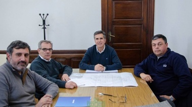 Martínez recibió a directivos de Camuzzi por el gasoducto en América