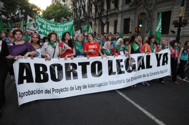 Quieren que el Concejo se pronuncie sobre la despenalización del aborto