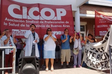 Médicos anuncian para el viernes un paro por la reapertura de paritarias