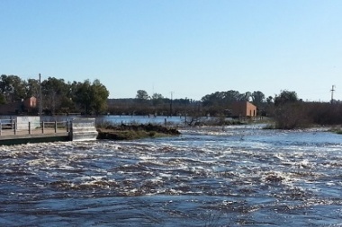 Anuncian inversión nacional en Bragado para controlar inundaciones