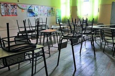 Un nuevo inicio de ciclo escolar sin clases y sin rastros de posible acuerdo