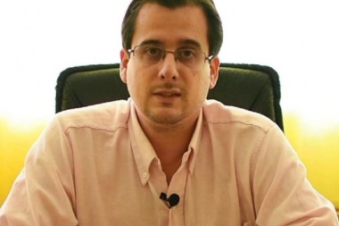 JxC respaldó a Petrecca luego de las críticas de Meneses: "que se saque la camiseta de La Cámpora"