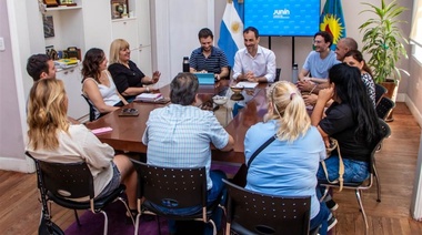 Petrecca mantuvo un nuevo encuentro con fomentistas de la ciudad