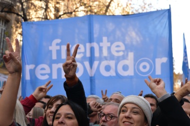FR movilizó por Cristina y remarcó la necesidad de unir al peronismo