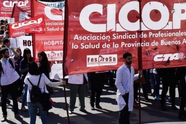 Kicillof convocó a los médicos para discutir las paritarias 2022