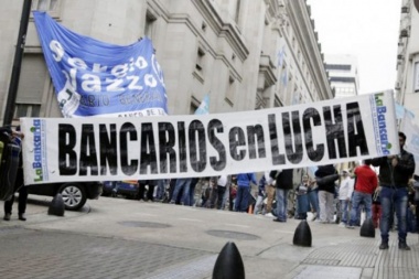 Lo gremios ya piden al Gobierno abrir las paritarias 2022