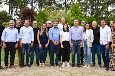 Con Petrecca por la cuarta, la cumbre "amarilla" acordó "bajar tensiones"
