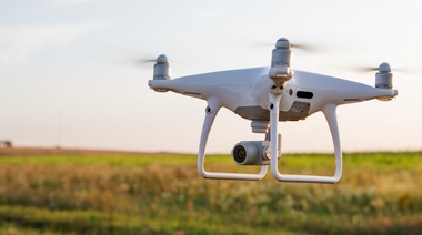 Kicillof gestiona la compra de drones chinos para darle batalla al delito rural en la Provincia