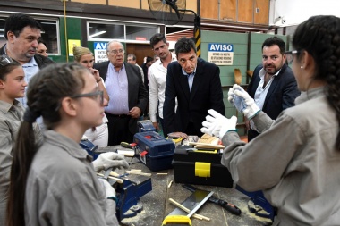 Con eje en educación, Massa destrozó a Macri por su fracaso de modelo de país
