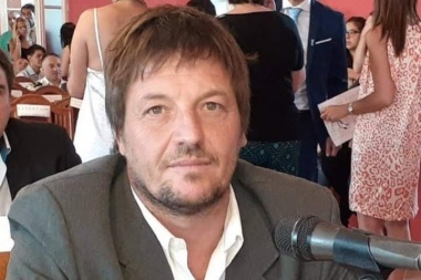 Bertone: "las declaraciones de Duhalde representan un sector minoritario que busca desestabilizar"